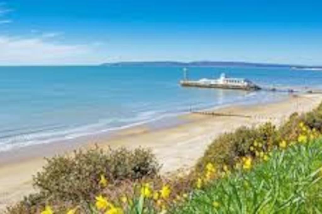 A Beautiful And Stylish 2 Bed Flat Close To Beach Bournemouth Exterior foto